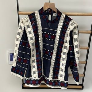 EUC SEA New York embroidered top. Size 6